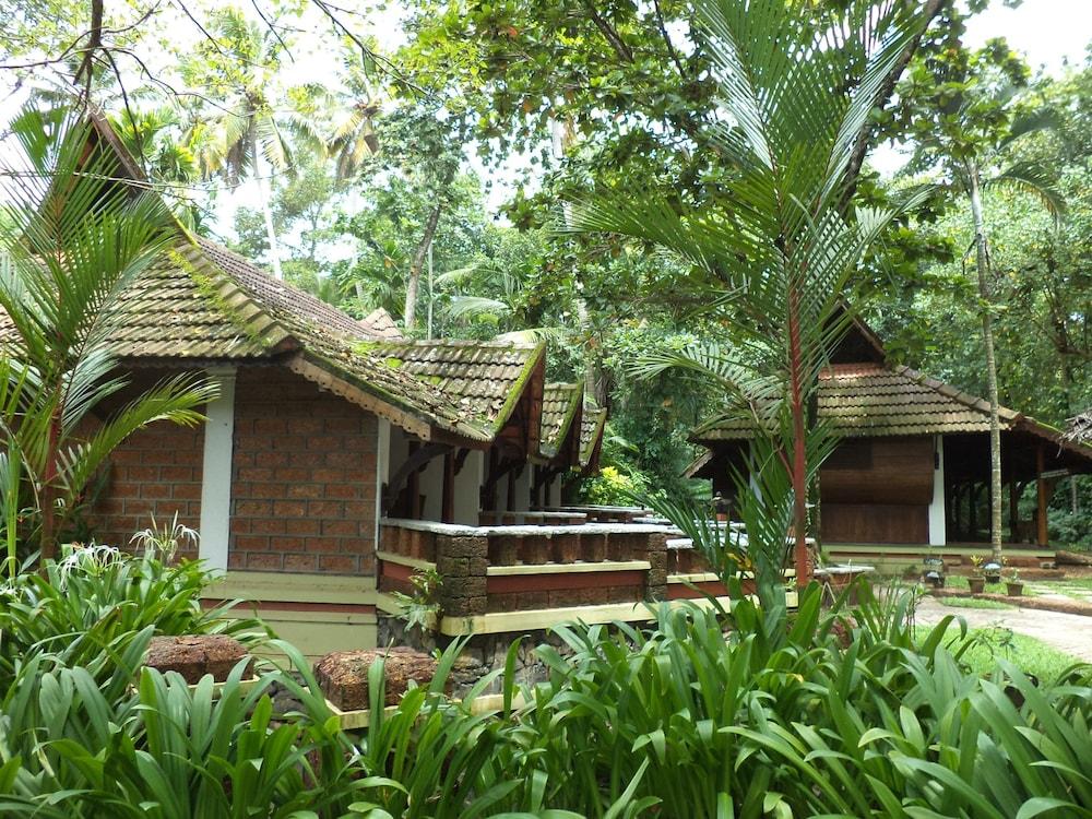 Resort Punnamada