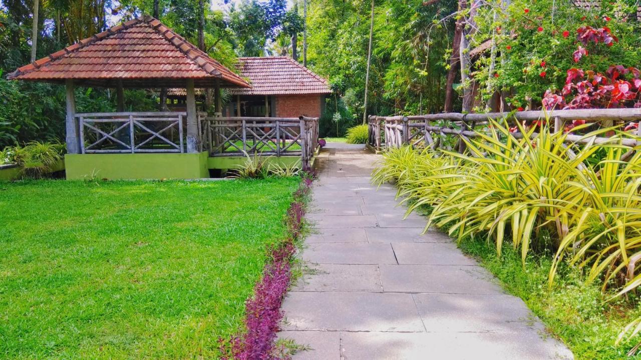 Punnamada 4*